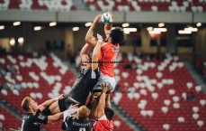 斗球体育直播-七旬长者执剑追梦，古稀之年目标直指世锦赛舞台